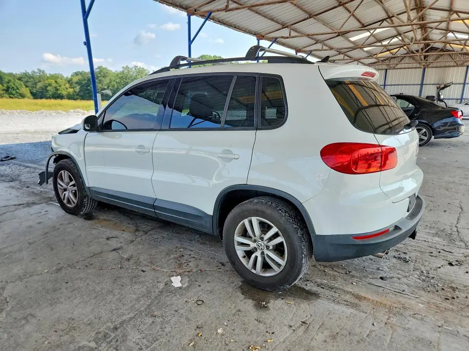 2015 VOLKSWAGEN TIGUAN S  