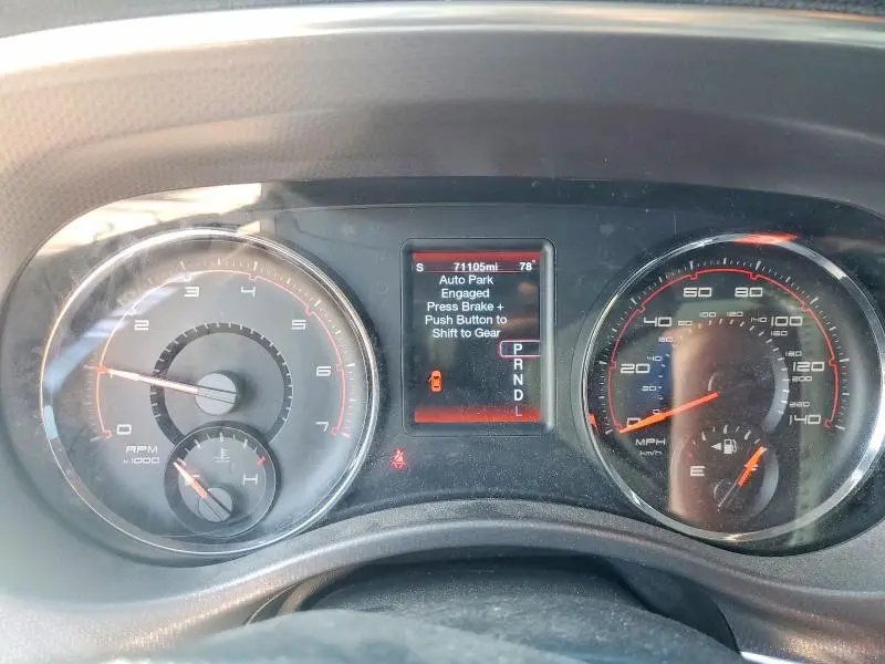 2012 DODGE CHARGER SXT  