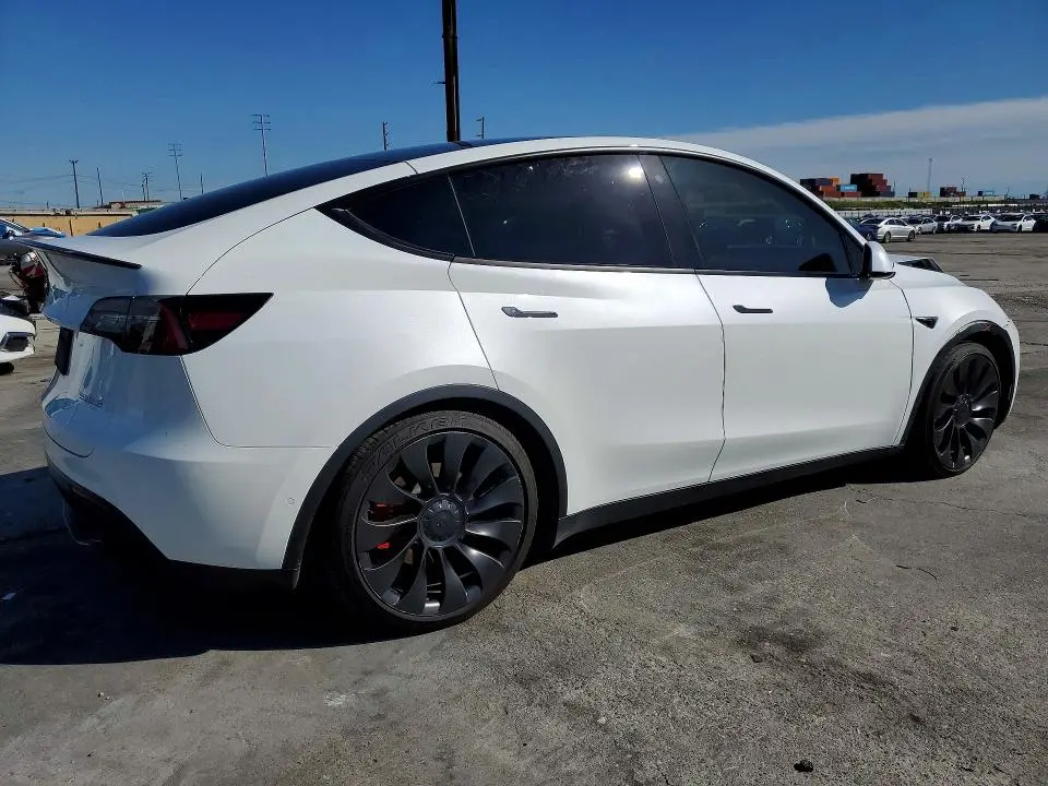 2022 TESLA MODEL Y   