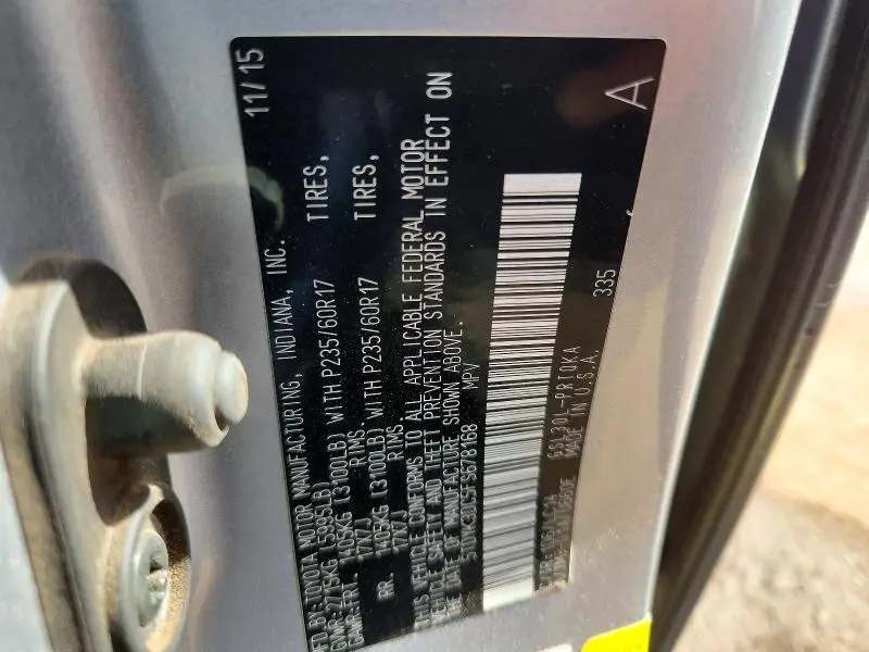 2015 TOYOTA SIENNA XLE 8-PASSENGER  