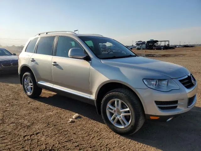 2010 VOLKSWAGEN TOUAREG TDI  