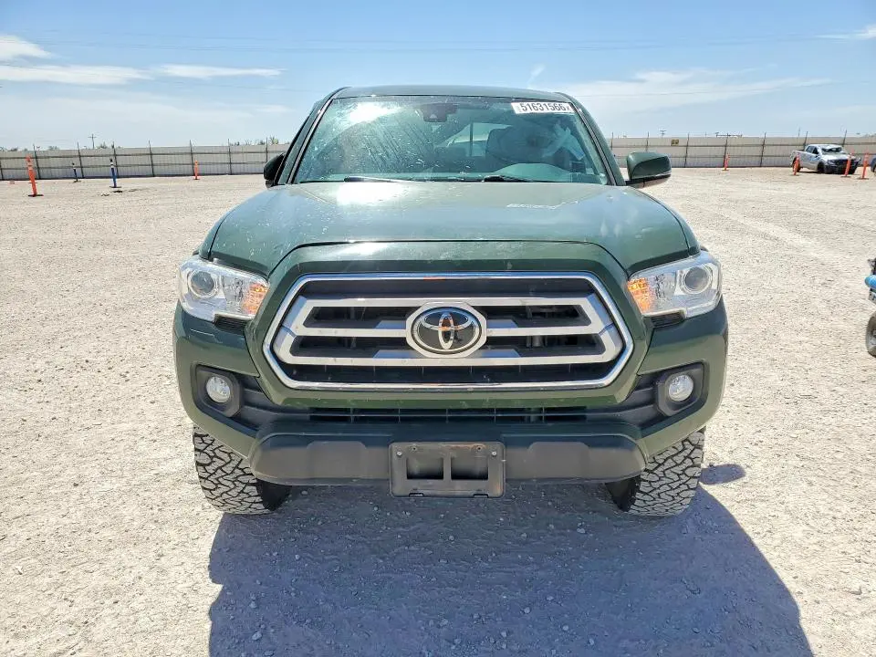 2021 TOYOTA TACOMA SR5 V6  