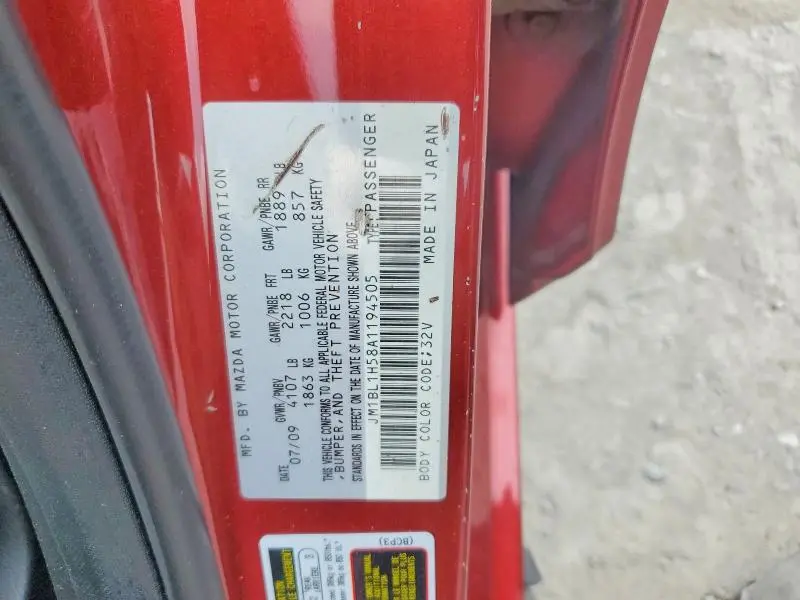 2010 MAZDA 3 S  