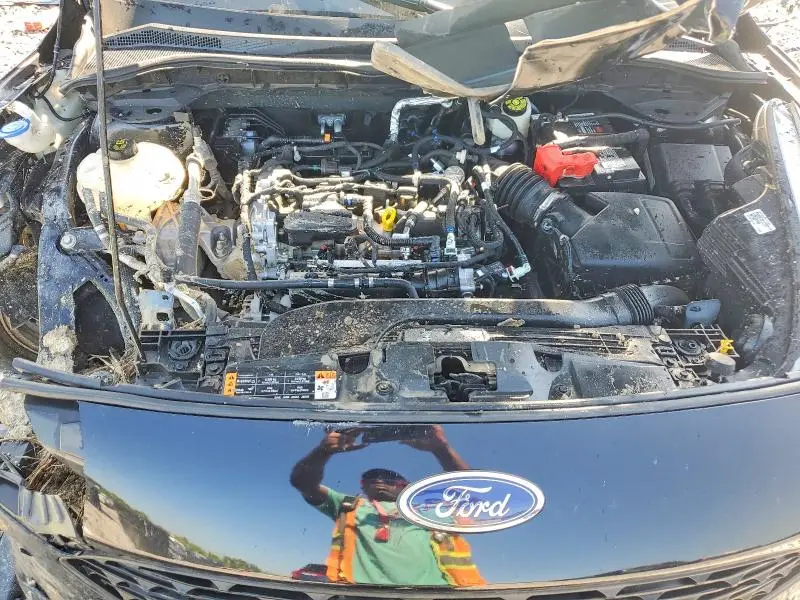 2022 FORD ESCAPE S  