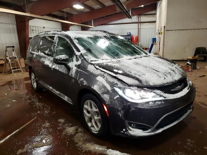 2017 CHRYSLER PACIFICA TOURING L  