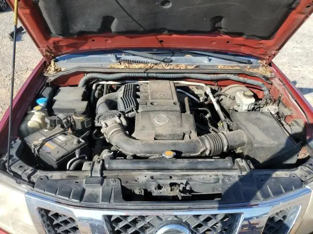 2010 NISSAN FRONTIER CREW CAB SE  