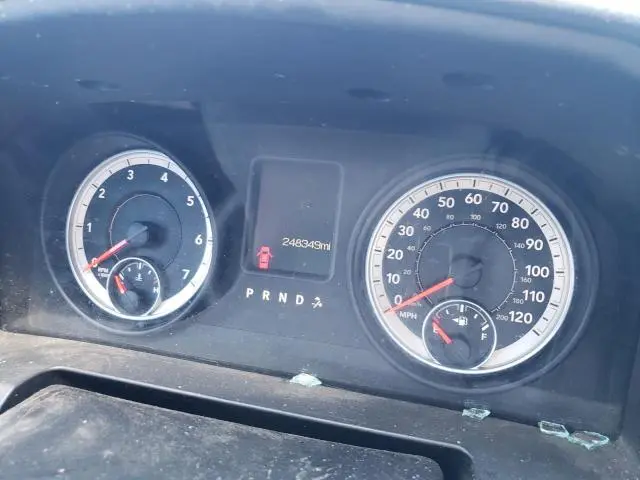2013 RAM 1500 ST  