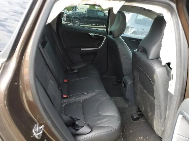 2015 VOLVO XC60 T5 PREMIER  