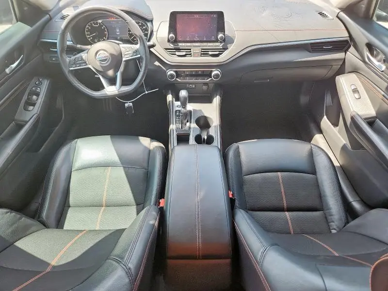 2022 NISSAN ALTIMA SR  