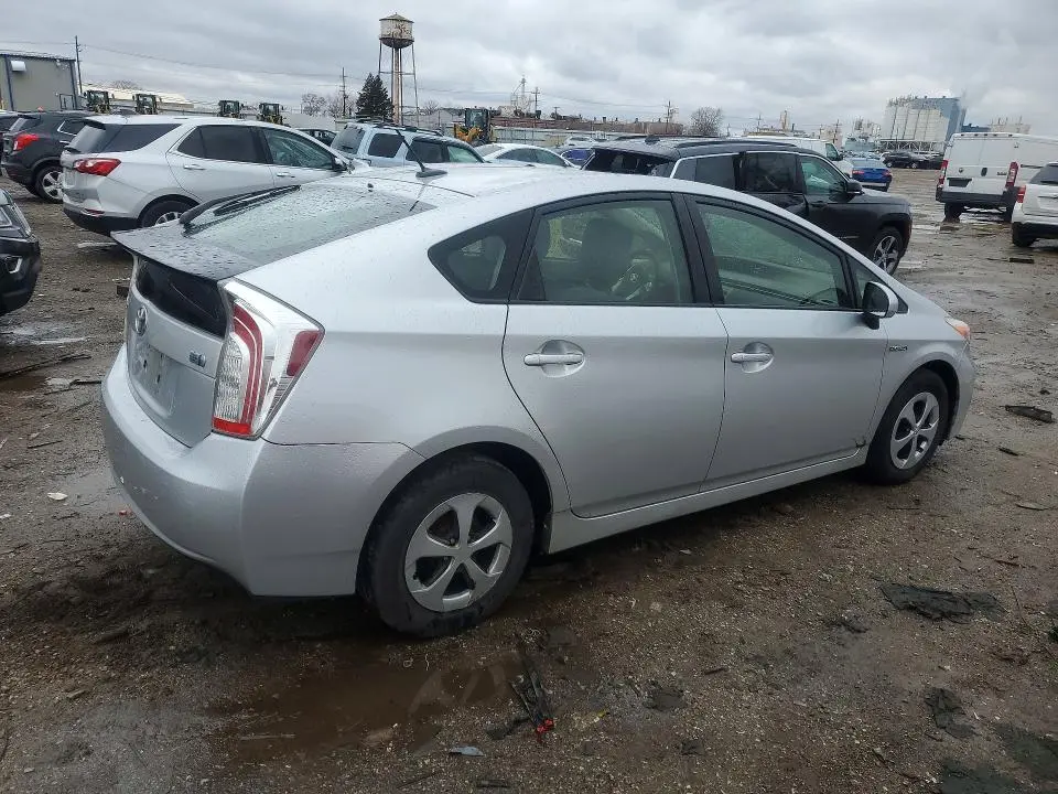 2012 TOYOTA PRIUS THREE  