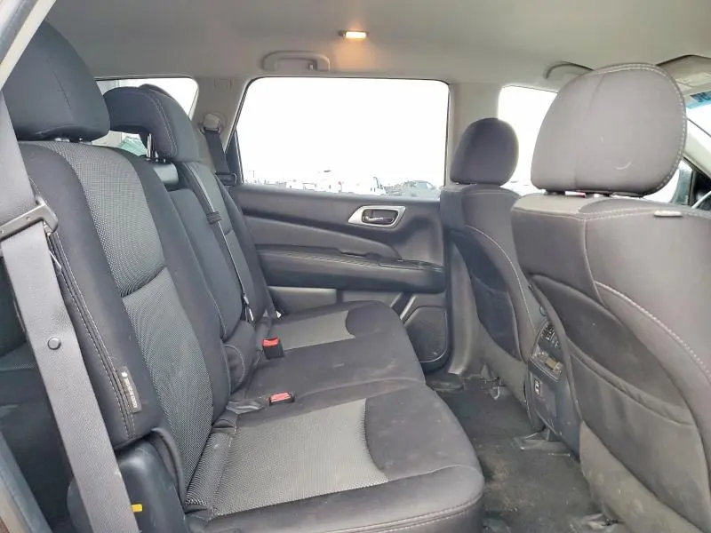 2018 NISSAN PATHFINDER S  