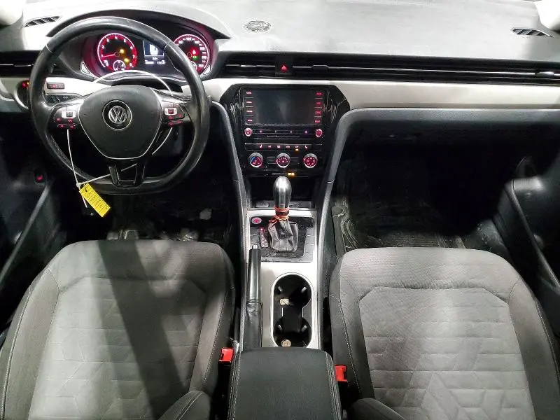 2020 VOLKSWAGEN PASSAT S  