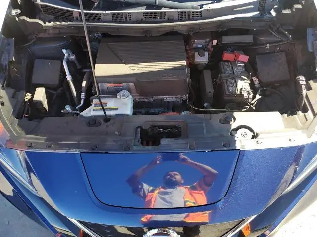 2020 NISSAN LEAF S  