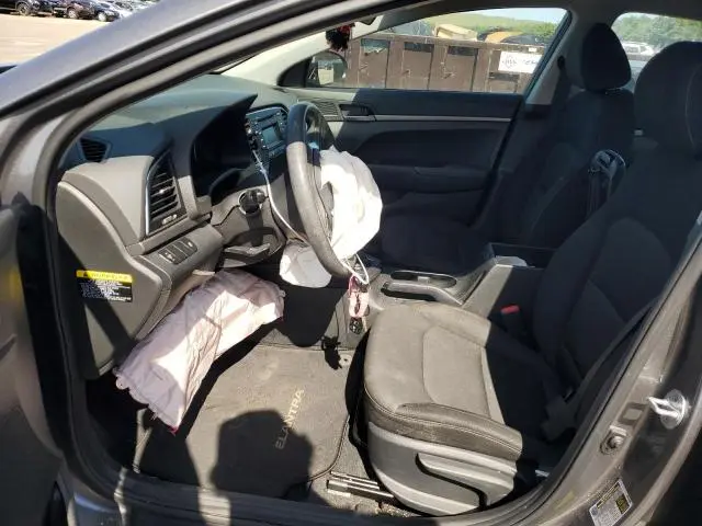 2018 HYUNDAI ELANTRA SE