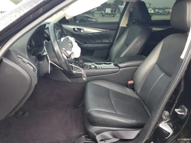 2019 INFINITI Q50 LUXE  