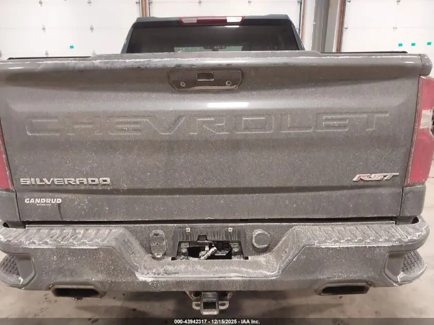 2021 CHEVROLET SILVERADO 1500 4WD  SHORT BED RST