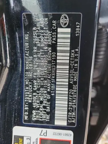 2017 TOYOTA CAMRY LE  