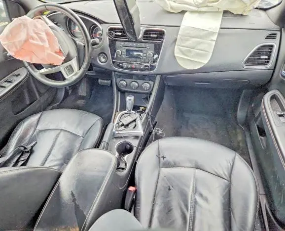 2013 CHRYSLER 200 LIMITED  