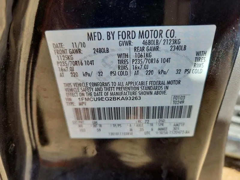 2011 FORD ESCAPE LIMITED  