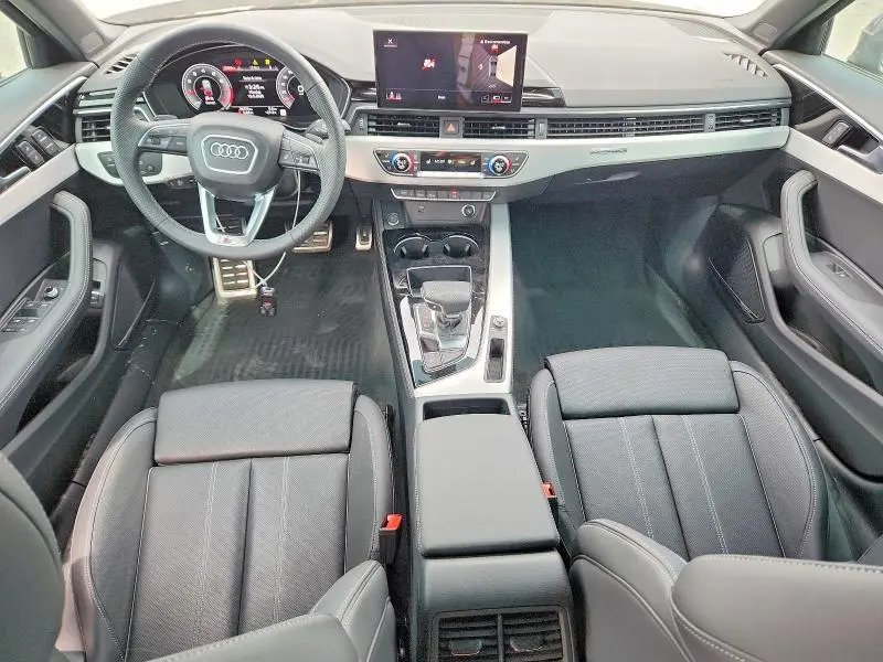 2025 AUDI A4 PRESTIGE 45  