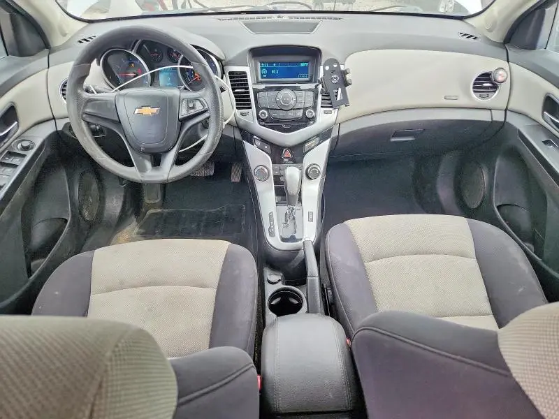 2013 CHEVROLET CRUZE LS  
