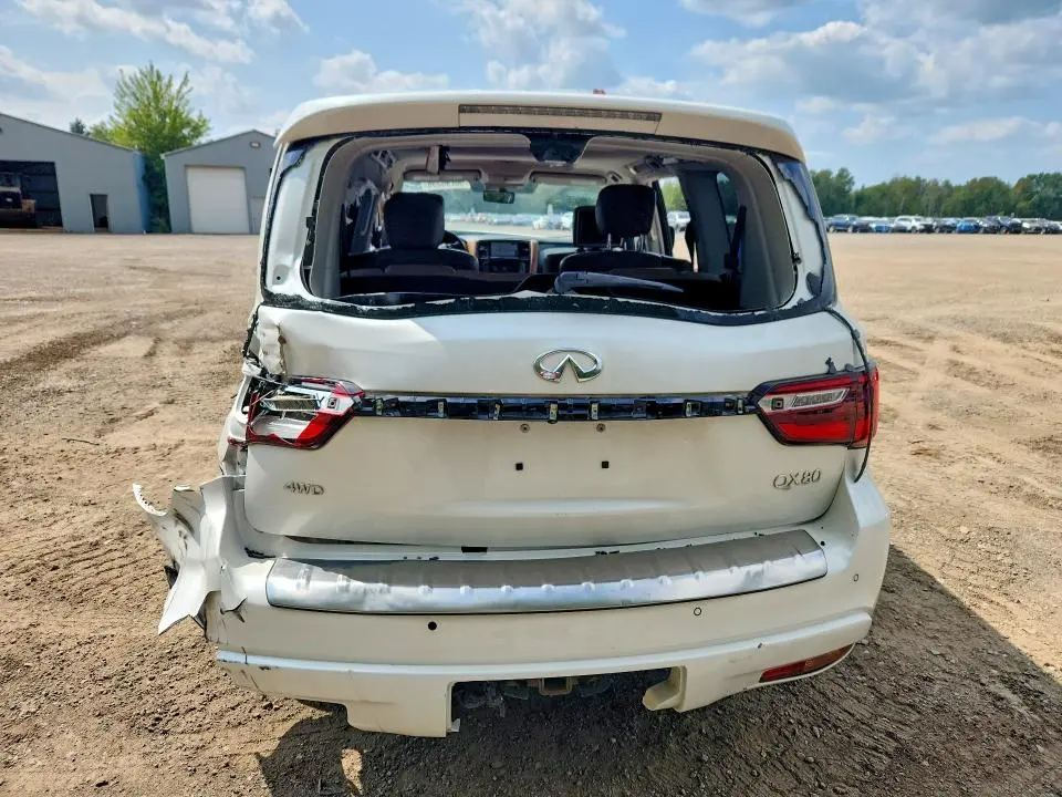 2020 INFINITI QX80 LUXE  