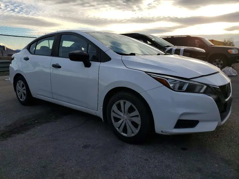 2021 NISSAN VERSA S  