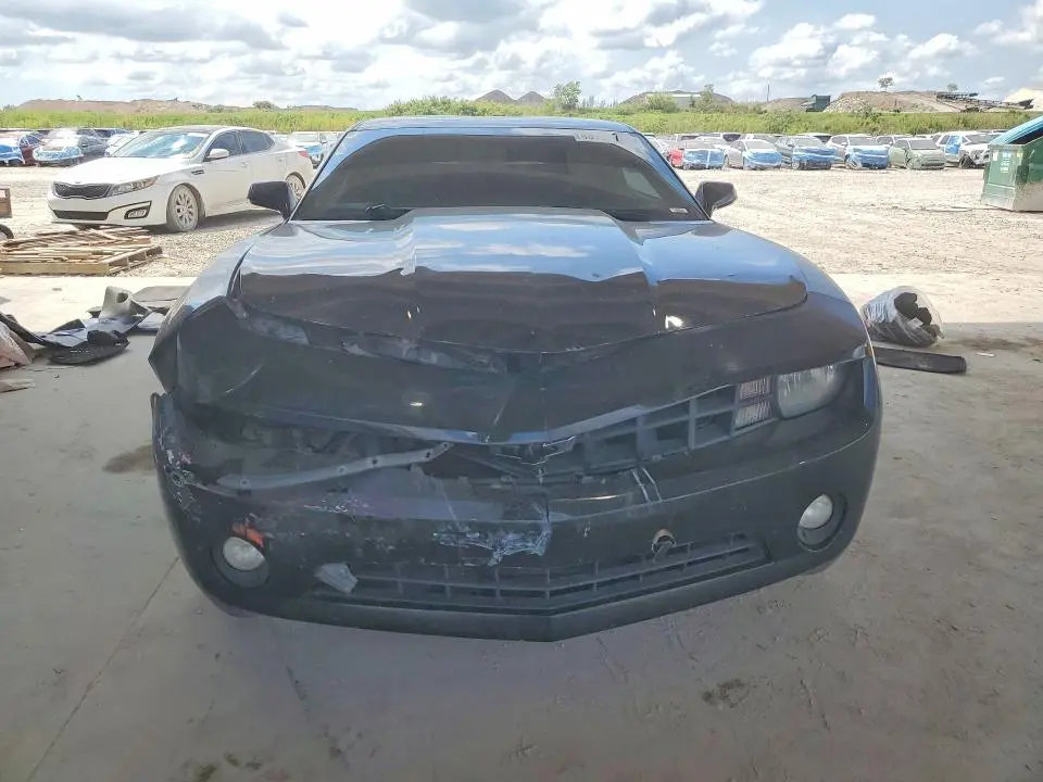 2013 CHEVROLET CAMARO LS  