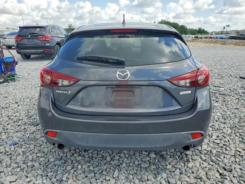 2015 MAZDA 3 TOURING  