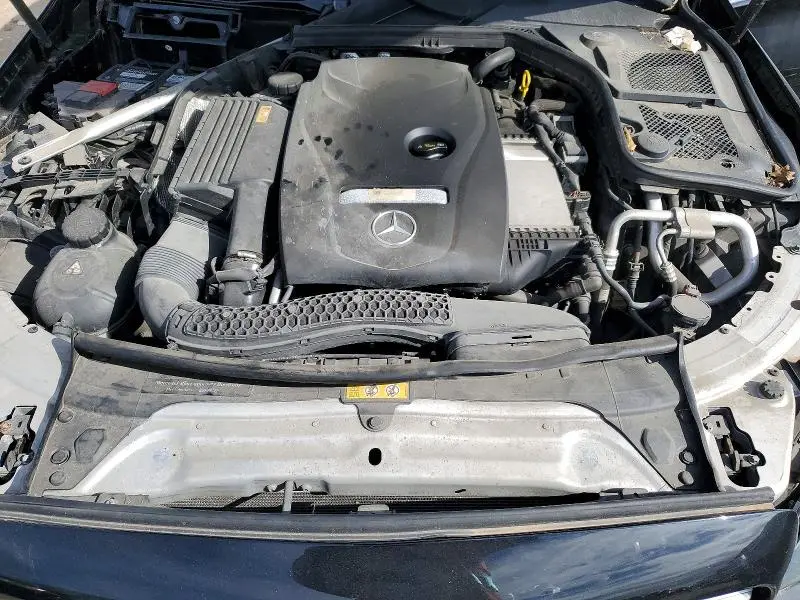 2015 MERCEDES-BENZ C 300  