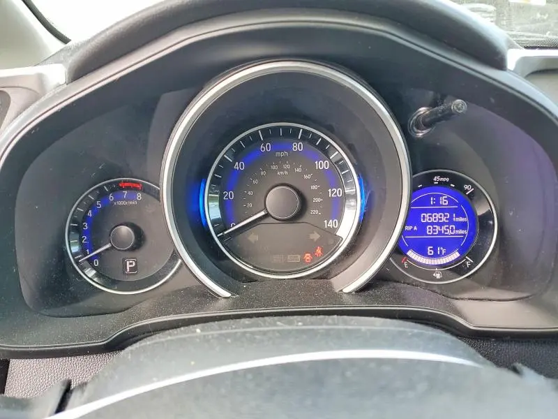 2015 HONDA FIT LX  