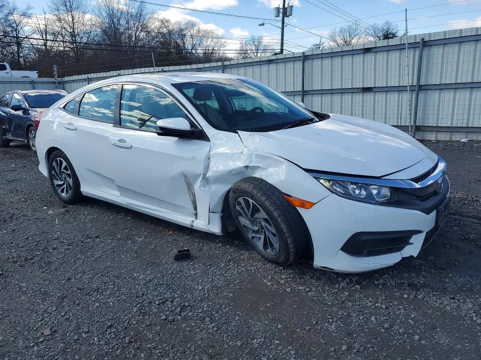 2018 HONDA CIVIC EX  