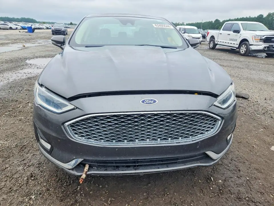 2019 FORD FUSION TITANIUM  