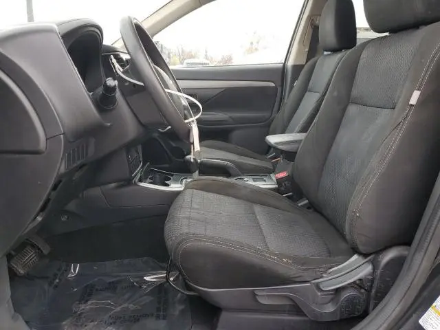 2018 MITSUBISHI OUTLANDER ES  