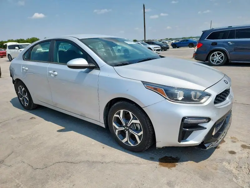 2020 KIA FORTE FE  