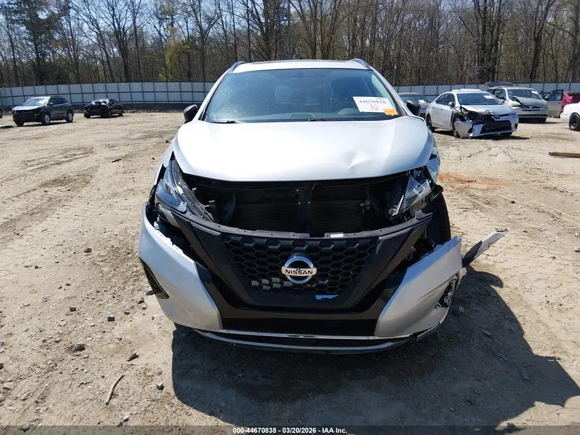 2019 NISSAN MURANO SV