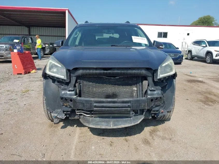 2013 GMC ACADIA SLT-1