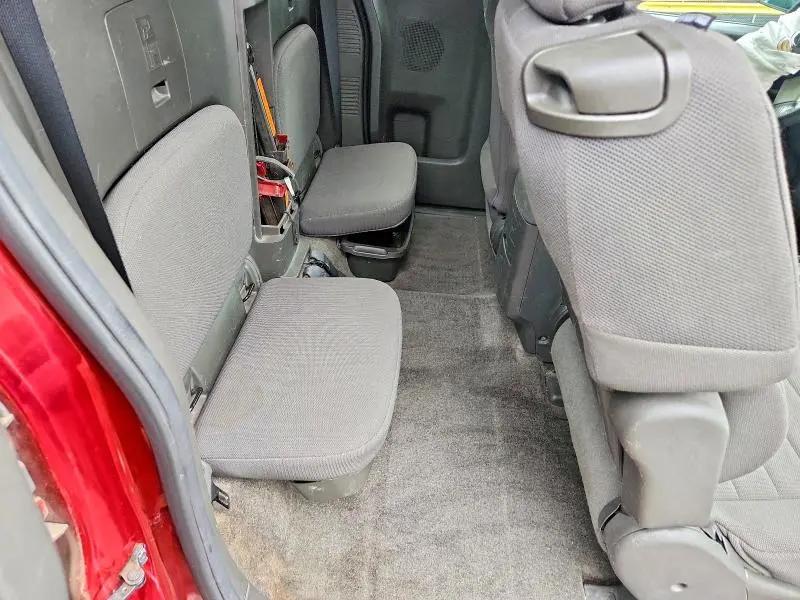 2012 NISSAN FRONTIER S  