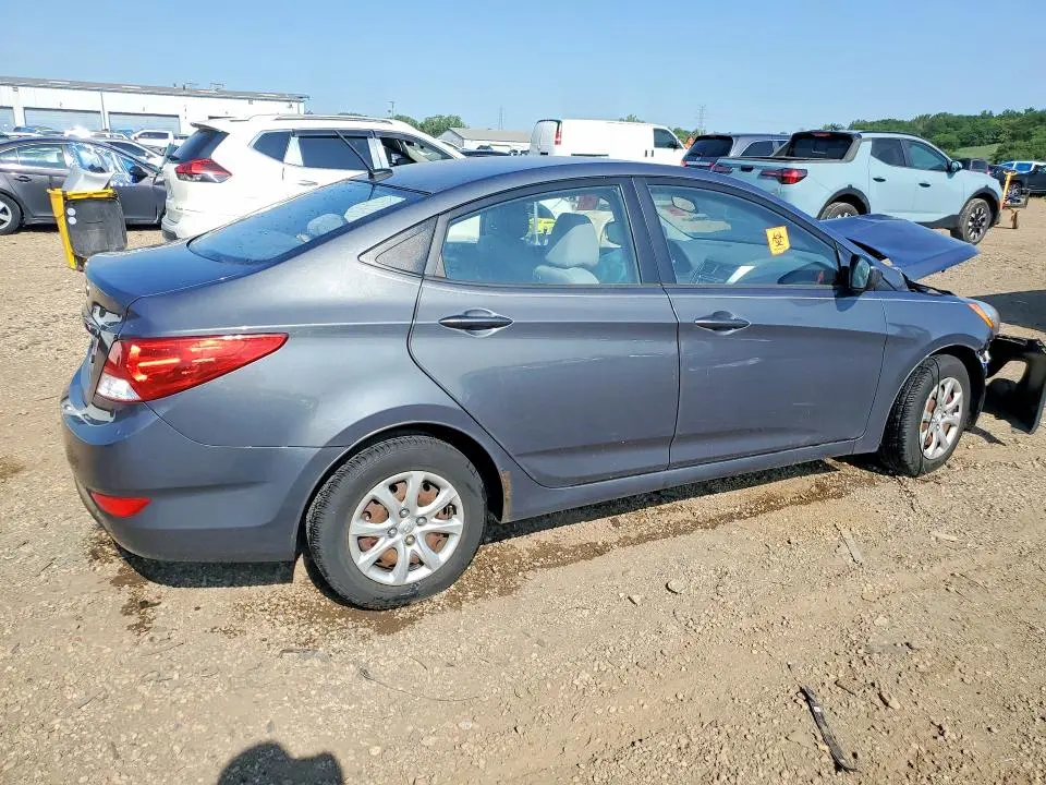 2012 HYUNDAI ACCENT GLS  