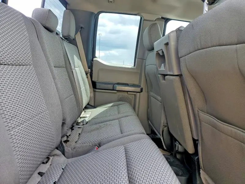 2016 FORD F150 SUPER CAB  