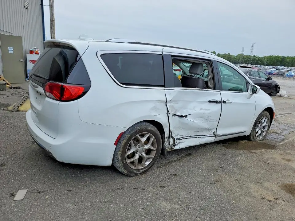 2019 CHRYSLER PACIFICA TOURING L  