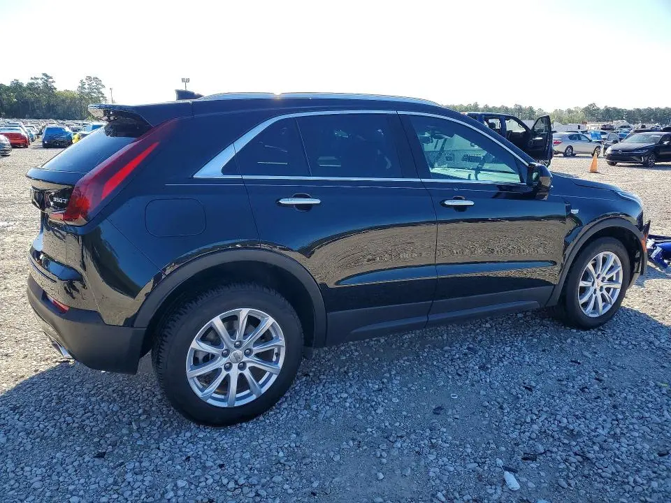 2023 CADILLAC XT4 LUXURY  