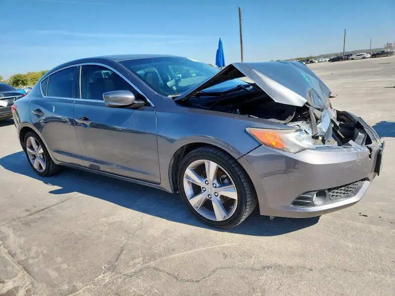 2013 ACURA ILX 20 TECH  
