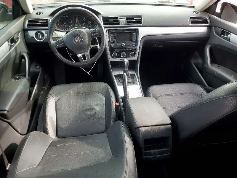 2012 VOLKSWAGEN PASSAT SE  