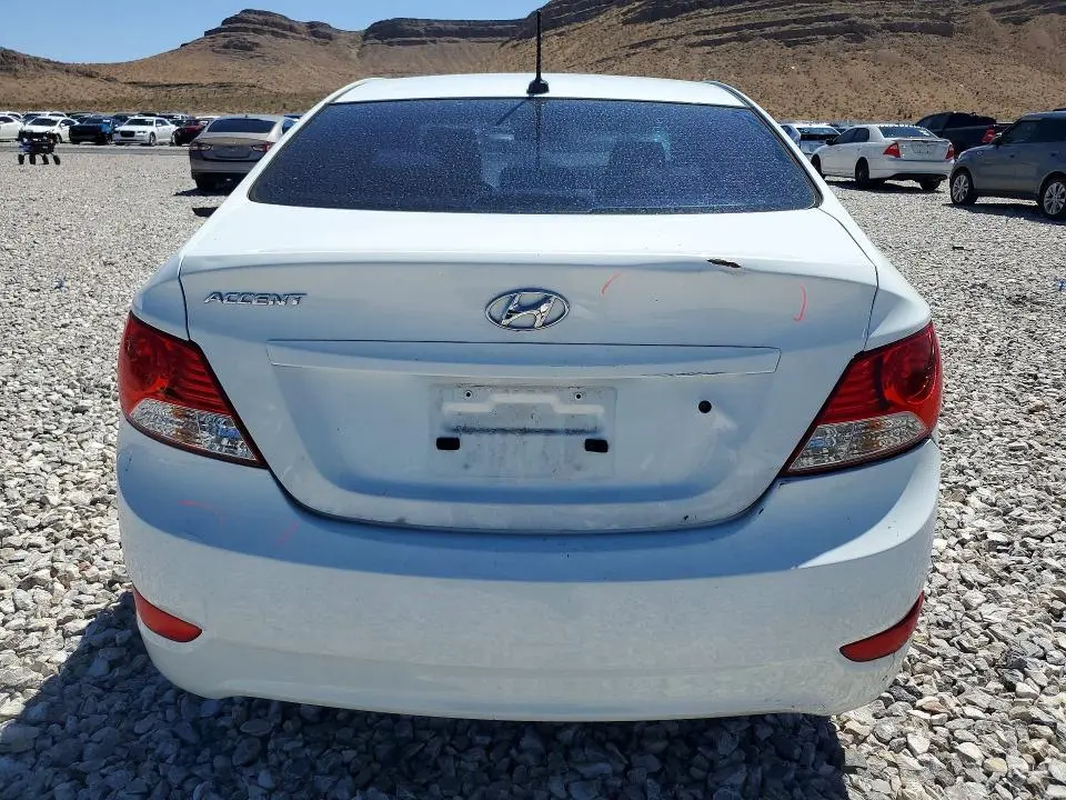 2014 HYUNDAI ACCENT GLS  
