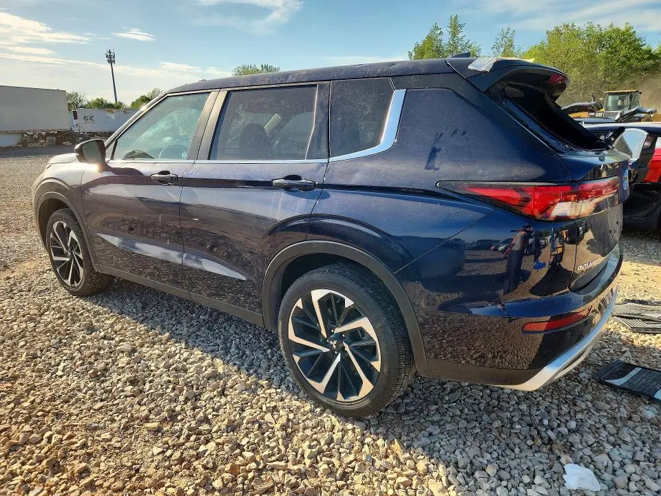 2024 MITSUBISHI OUTLANDER SE  