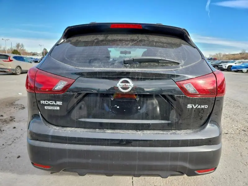 2017 NISSAN ROGUE SPORT S  