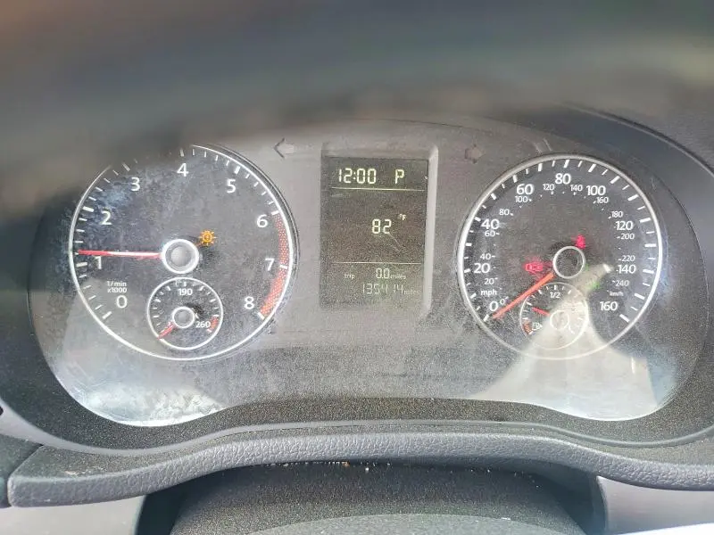 2015 VOLKSWAGEN PASSAT S  