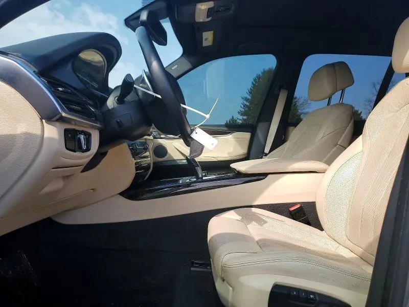 2018 BMW X5 XDR40E  
