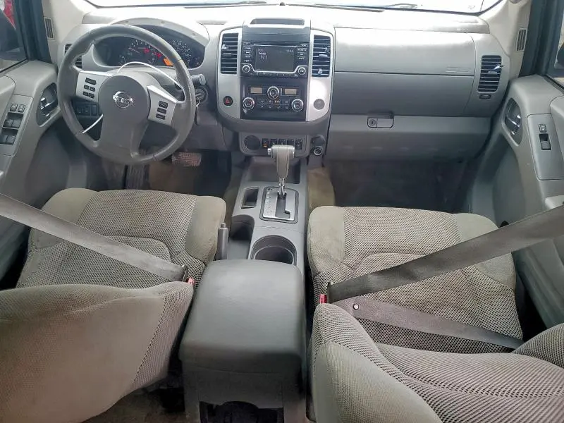 2015 NISSAN FRONTIER S  